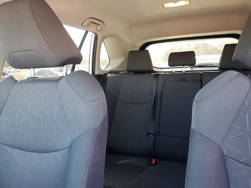 Photo 10 from auction – 2023 TOYOTA RAV4 with VIN 2T3W1RFV2PW243149