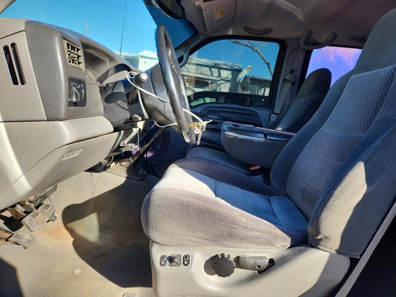 Zdjęcie 7 z aukcji – 2002 FORD F350 z VIN 1FTSW31S92EB03545