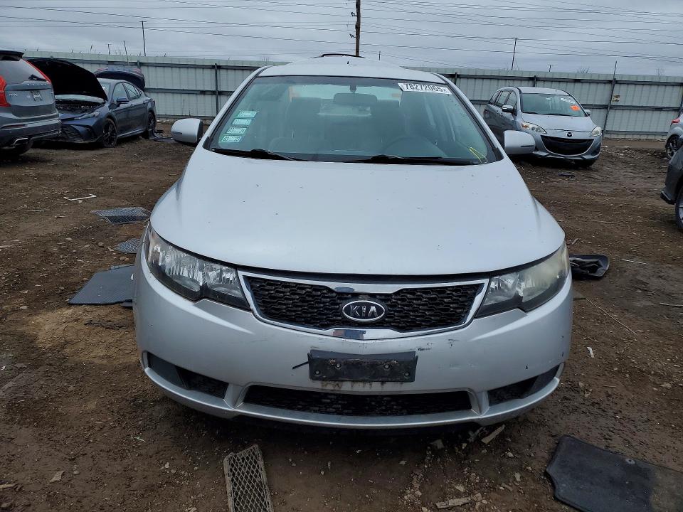 Photo 5 from auction – 2013 KIA FORTE with VIN KNAFU4A25D5731888