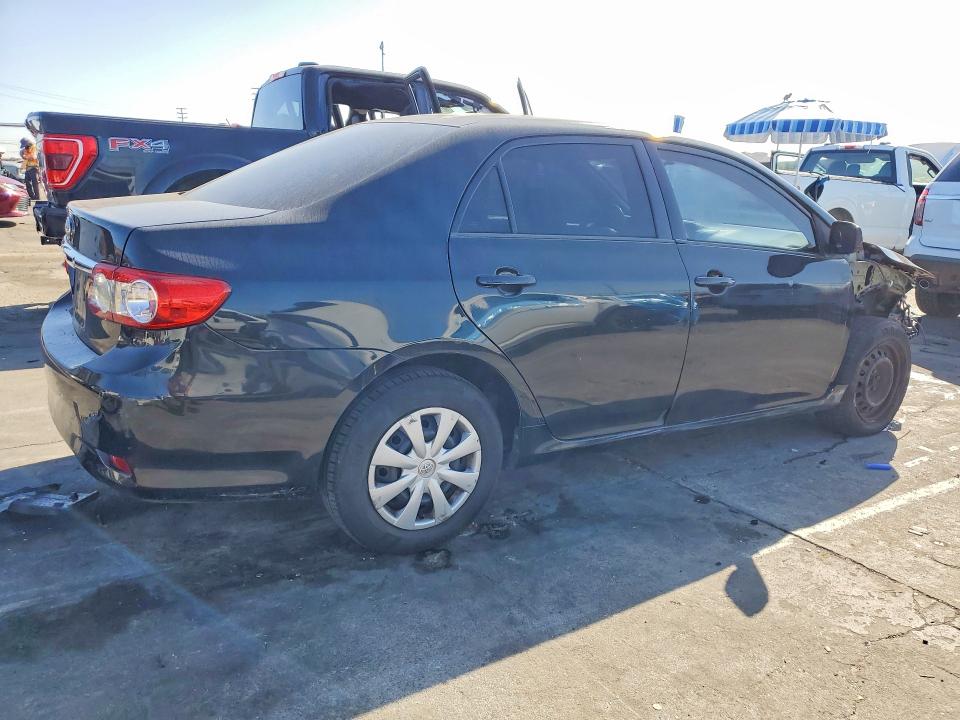Photo 3 from auction – 2013 TOYOTA COROLLA with VIN 5YFBU4EE1DP115243