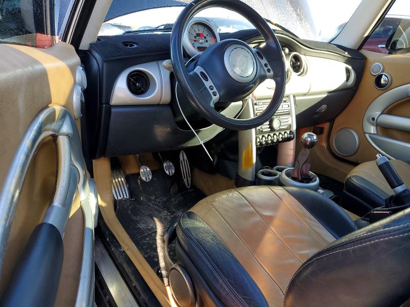 Photo 8 from auction – 2002 MINI COOPER with VIN WMWRC33482TC35231