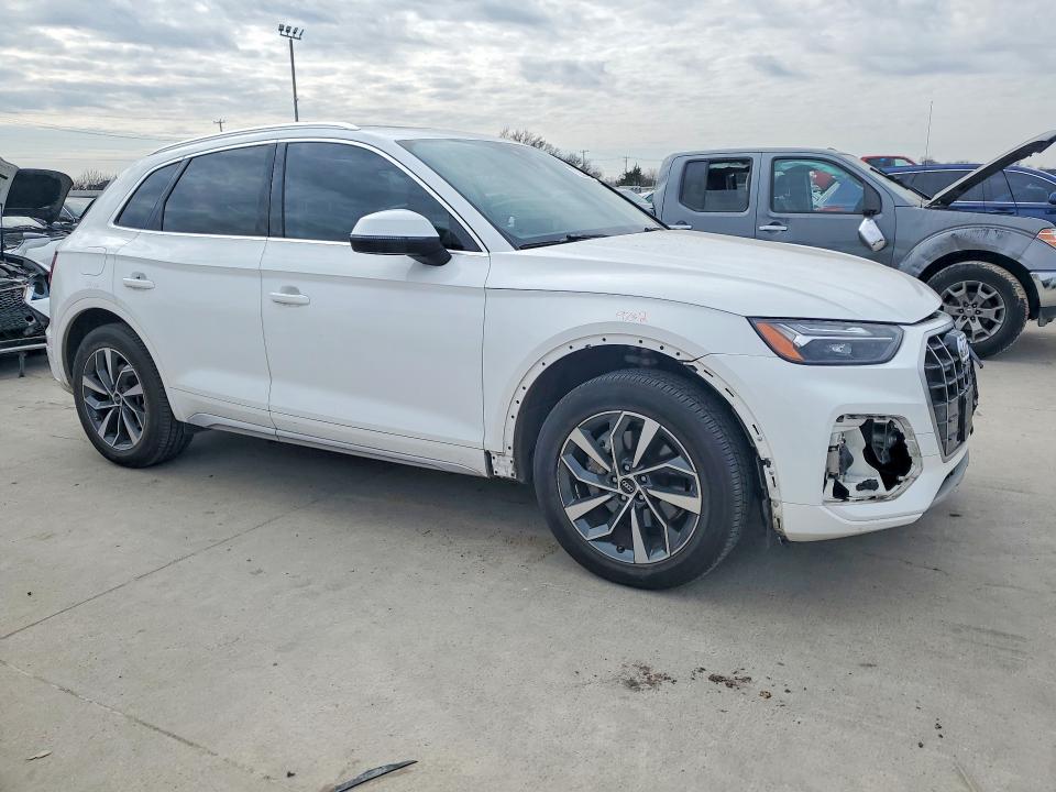 Photo 4 from auction – 2021 AUDI Q5 with VIN WA1BAAFY6M2069434