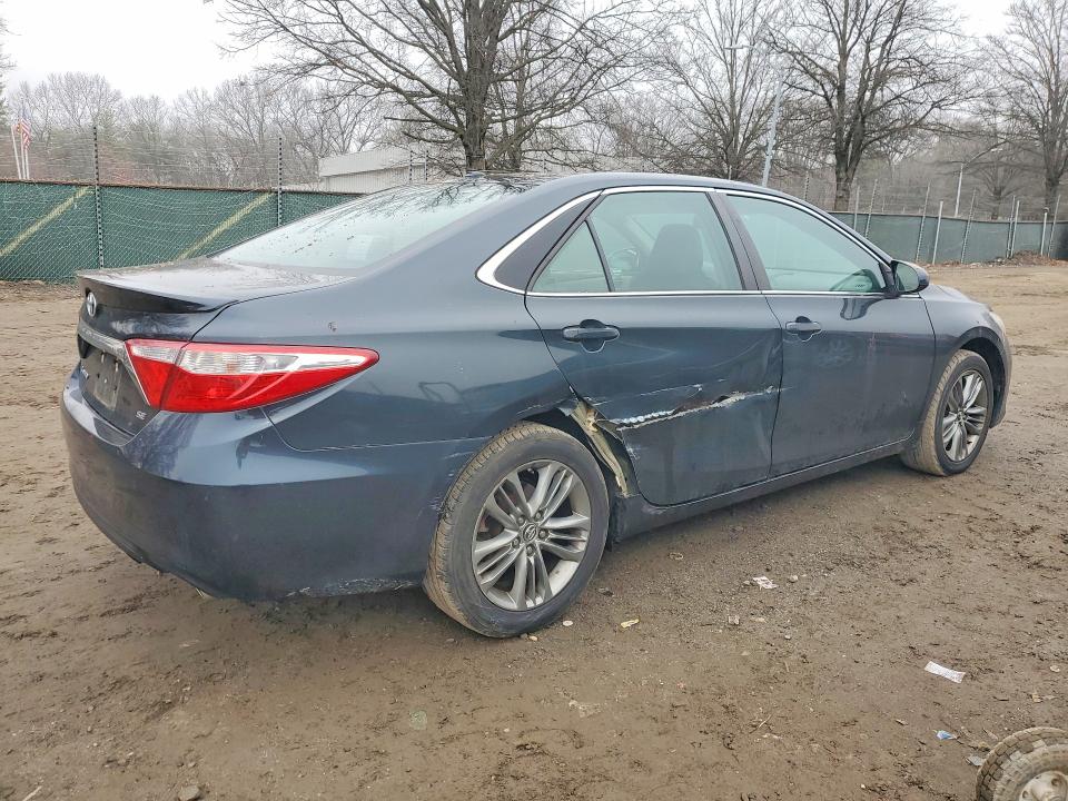 Photo 3 from auction – 2015 TOYOTA CAMRY with VIN 4T1BF1FK5FU914795