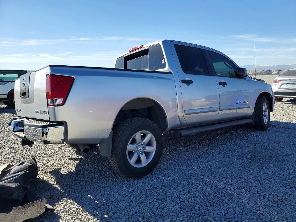 Photo 3 from auction – 2011 NISS TITAN with VIN 1N6BA0EC3BN321607