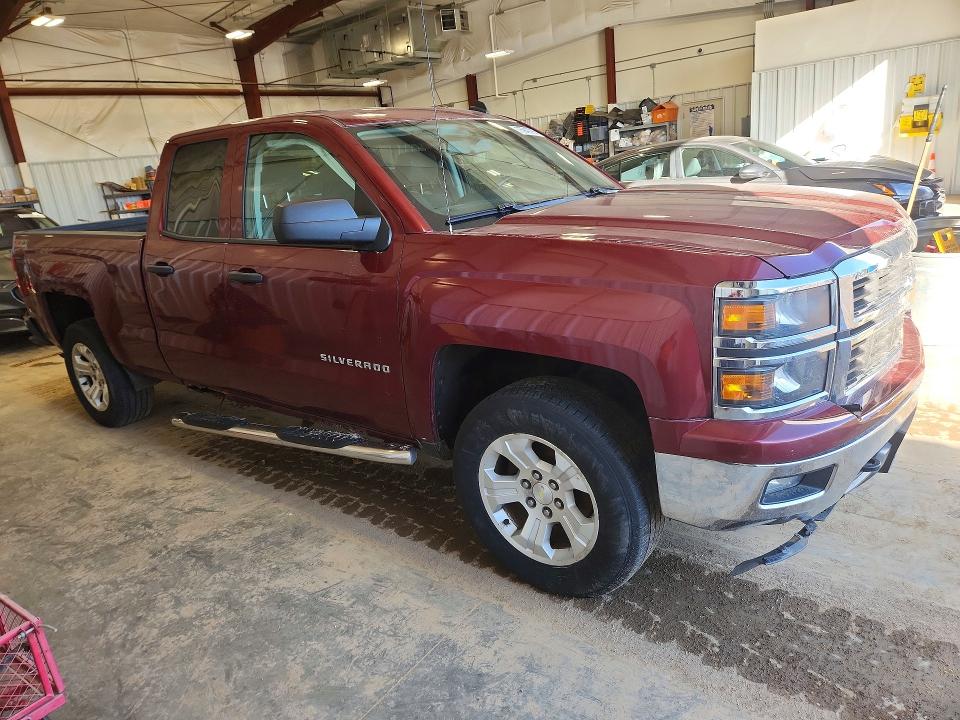 Photo 4 from auction – 2014 CHEVROLET SILVERADO with VIN 1GCVKREC1EZ250552
