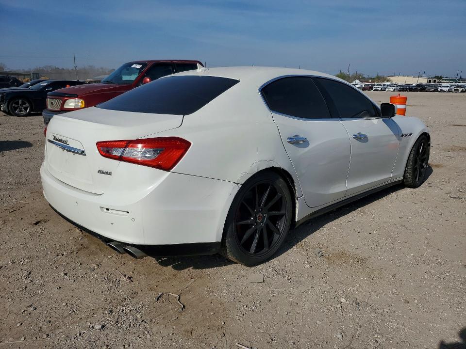 Photo 3 from auction – 2015 MASERATI GHIBLI with VIN ZAM57RTA2F1134081