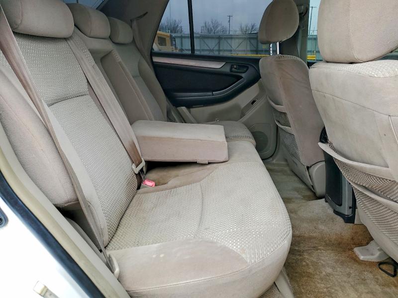 Photo 11 from auction – 2004 TOYOTA 4RUNNER SR with VIN JTEBU14R748012046