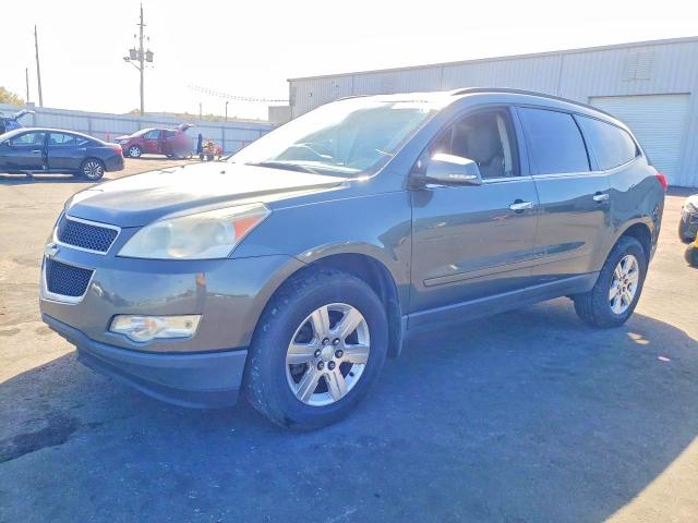 CHEVROLET TRAVERSE 2011 with VIN 1GNKRGED3BJ233135 - Photo from auction