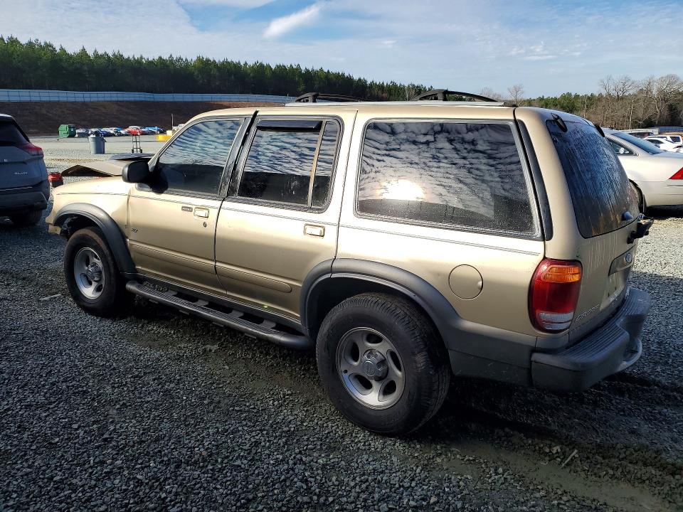 Photo 2 from auction – 1999 FORD EXPLORER with VIN 1FMZU32PXXUC87725