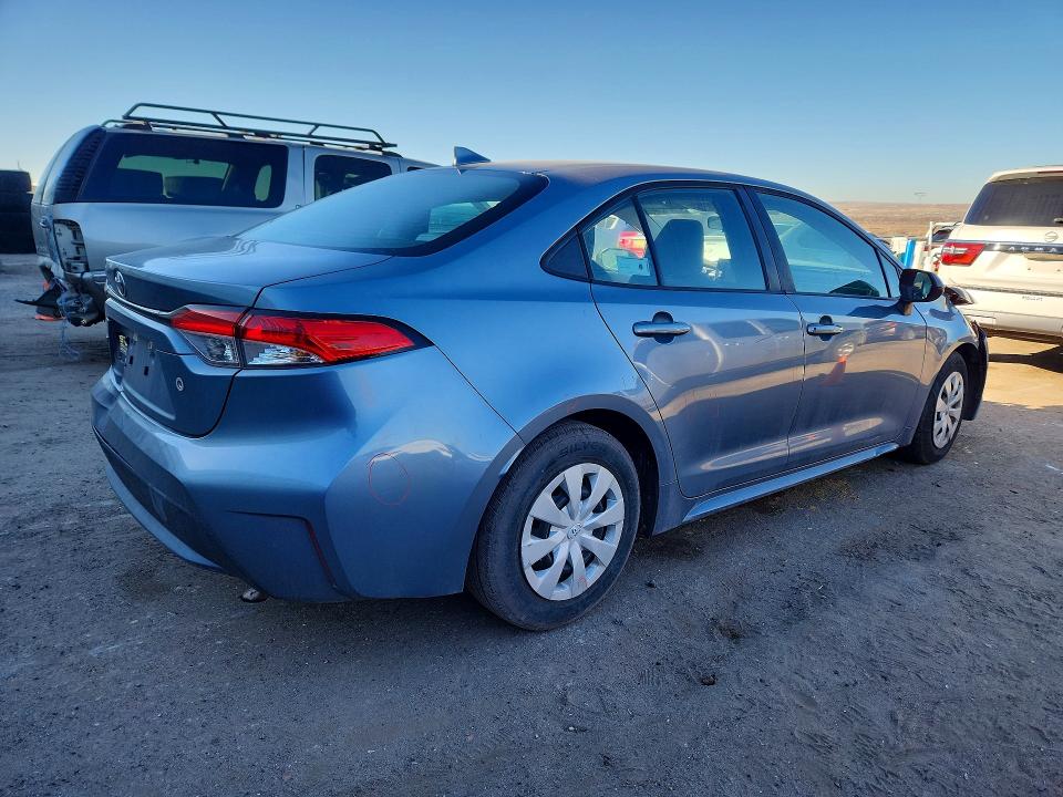 Photo 3 from auction – 2021 TOYOTA COROLLA L with VIN 5YFDPMAE4MP172493