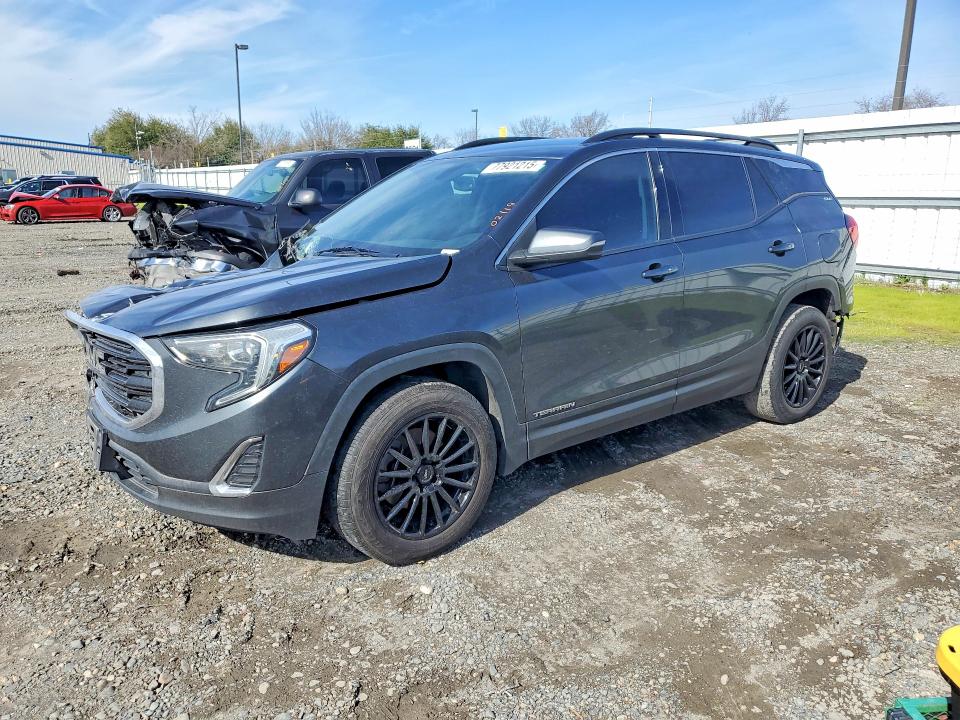 GMC TERRAIN 2018 with VIN 3GKALMEXXJL204807 - Photo from auction