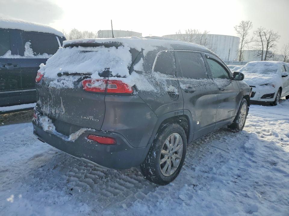 Photo 3 from auction – 2016 JEEP CHEROKEE L with VIN 1C4PJMDB3GW337848