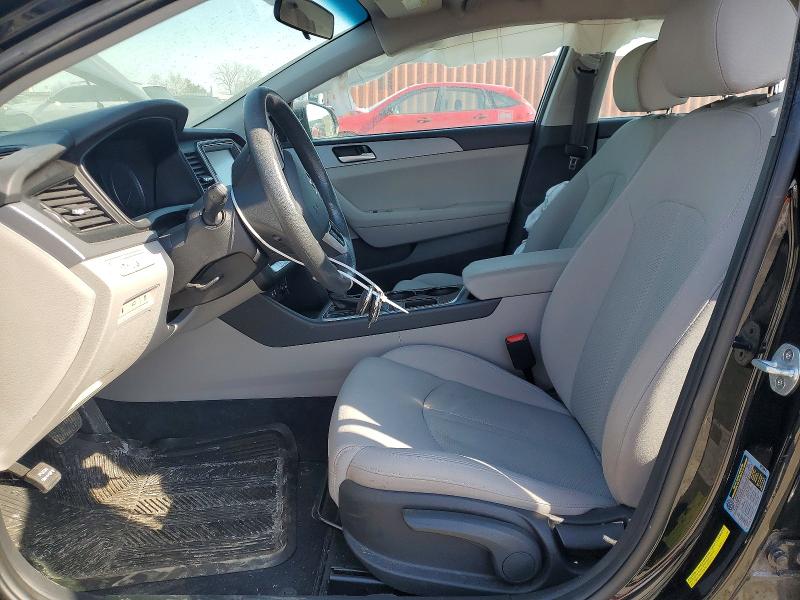 Photo 7 from auction – 2019 HYUNDAI SONATA with VIN 5NPE24AF9KH753963
