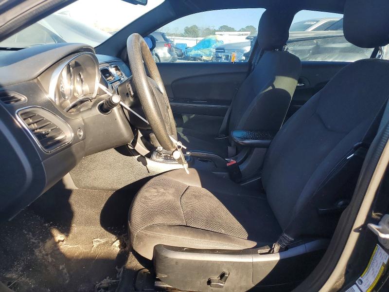 Photo 7 from auction – 2013 CHRYSLER 200 LX with VIN 1C3CCBAG9DN723984