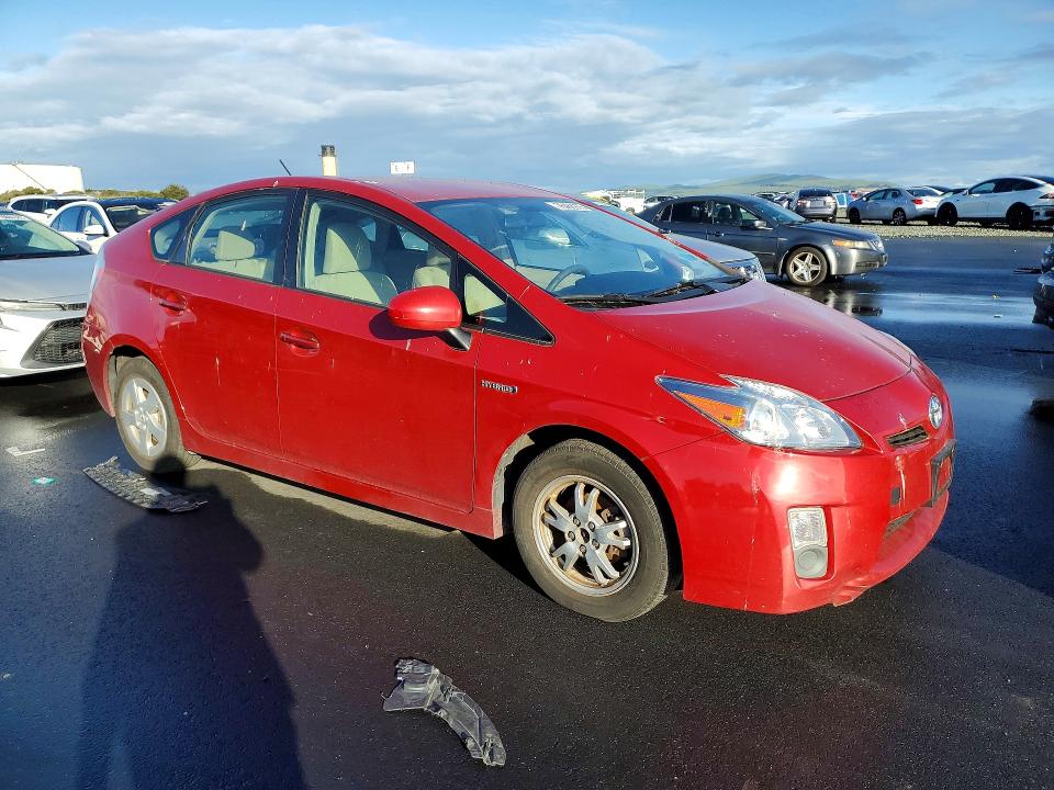 Photo 4 from auction – 2011 TOYOTA PRIUS with VIN JTDKN3DUXB5335443