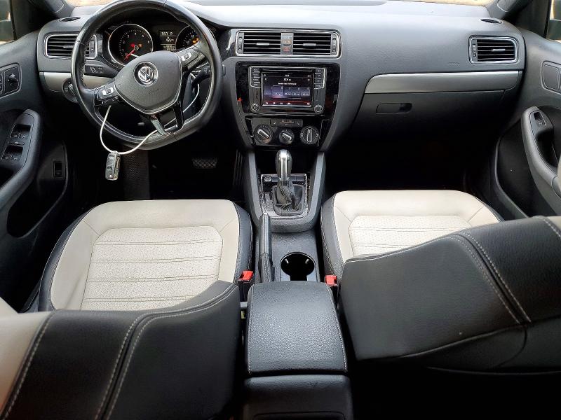 Photo 8 from auction – 2017 VOLKSWAGEN JETTA with VIN 3VWD17AJ8HM305752