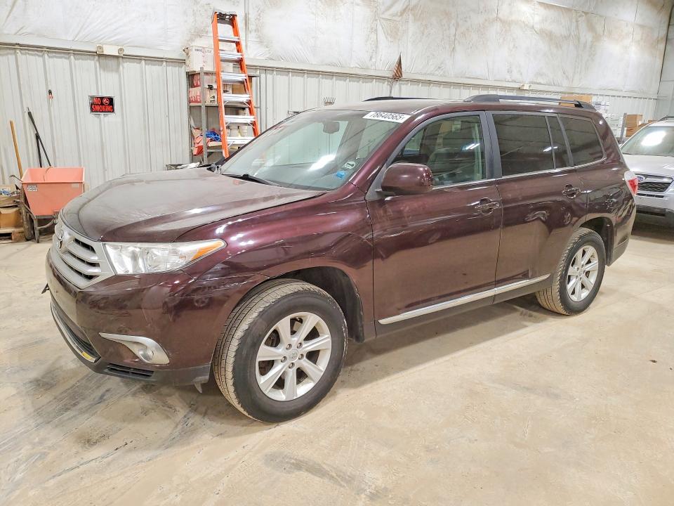 TOYOTA HIGHLANDER 2013 с VIN 5TDBK3EH0DS228487 - Фото с аукциона