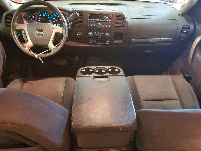 Photo 8 from auction – 2010 GMC SIERRA with VIN 3GTRKVE35AG299578