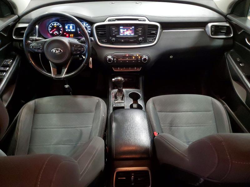 Photo 8 from auction – 2016 KIA SORENTO LX with VIN 5XYPG4A33GG183120