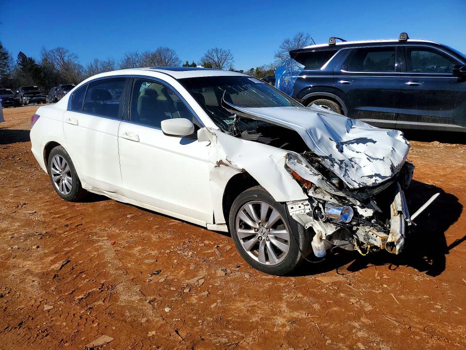 Photo 4 from auction – 2012 HONDA ACCORD with VIN 1HGCP2F73CA017092