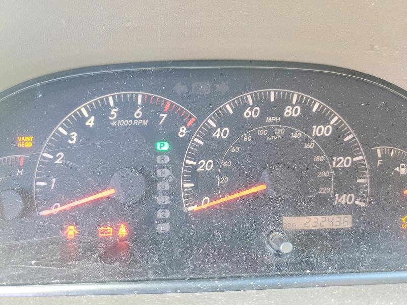 Photo 9 from auction – 2005 TOYOTA CAMRY with VIN 4T1BE30KX5U560651