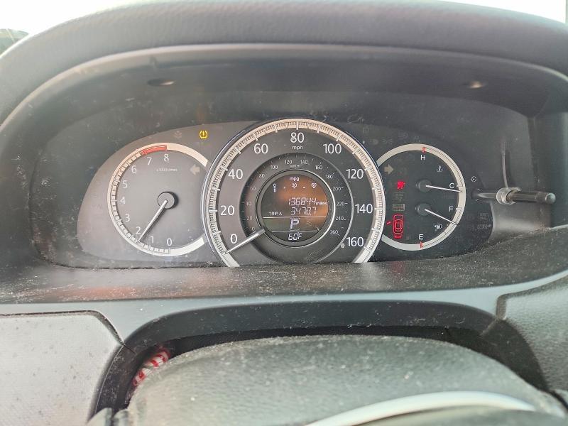 Photo 9 from auction – 2015 HONDA ACCORD with VIN 1HGCR2F37FA163703