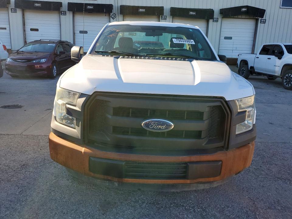 Photo 5 from auction – 2016 FORD F150 with VIN 1FTMF1C87GKD28456