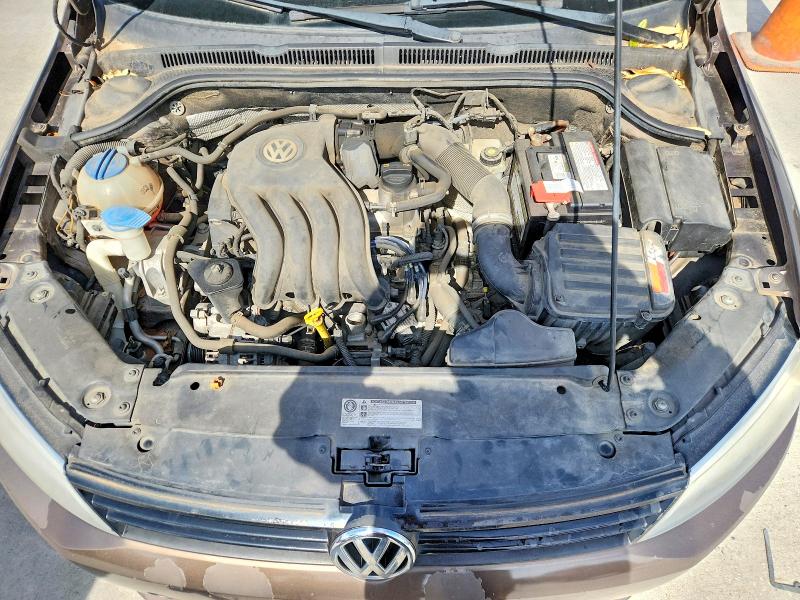 Photo 11 from auction – 2011 VOLKSWAGEN JETTA BASE with VIN 3VW2K7AJ5BM066110