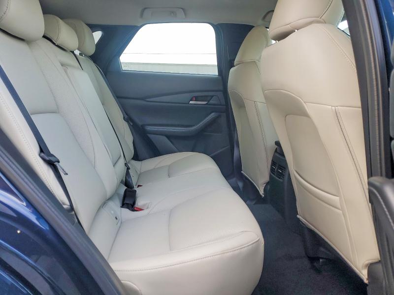 Photo 11 from auction – 2026 MAZDA CX-30 PREM with VIN 3MVDMBDL4TM101628