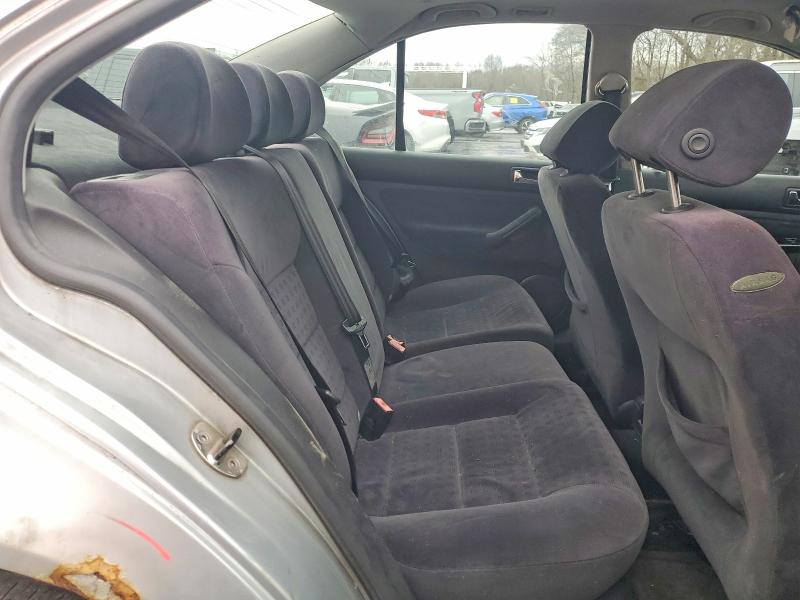 Photo 10 from auction – 2004 VOLKSWAGEN JETTA with VIN 3VWSK69M54M041378