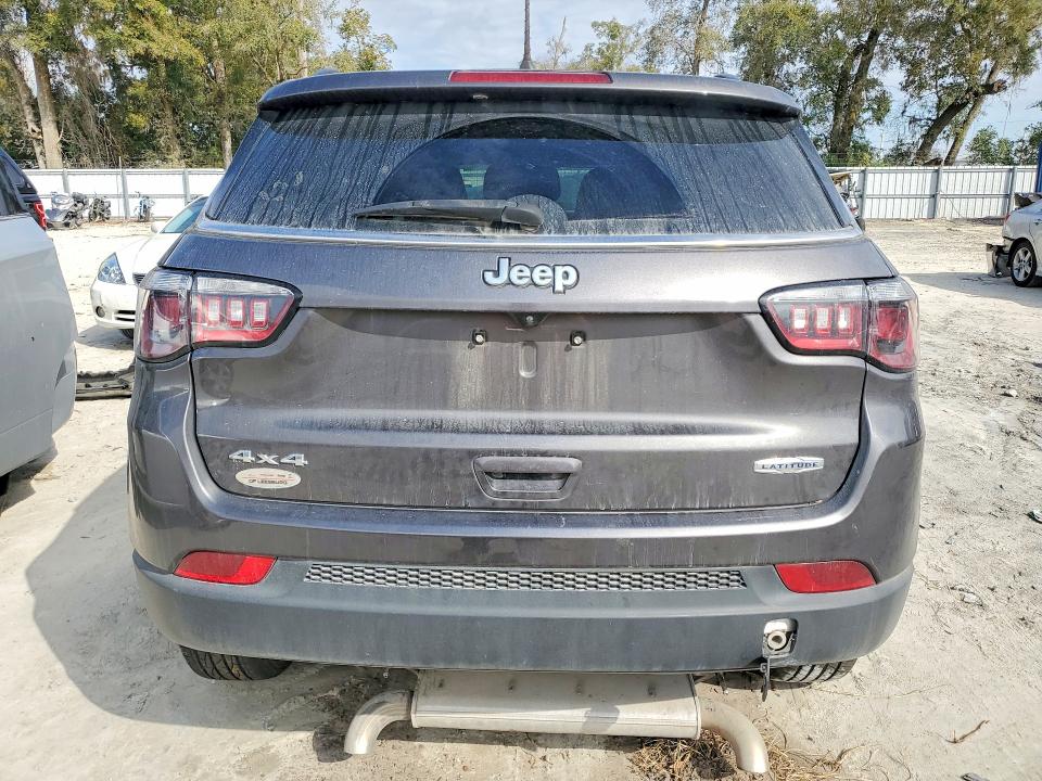Photo 6 from auction – 2023 JEEP COMPASS with VIN 3C4NJDBN6PT562713