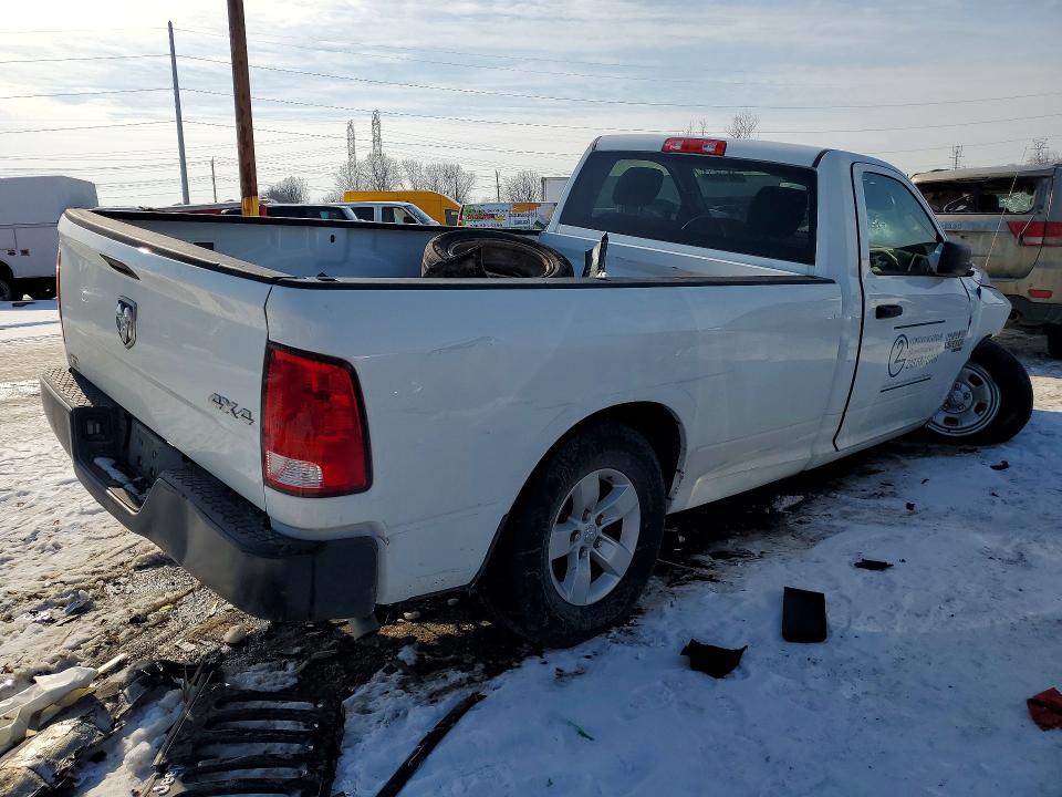 Photo 3 from auction – 2022 RAM 1500 CLASSIC with VIN 3C6JR7DG5NG332309