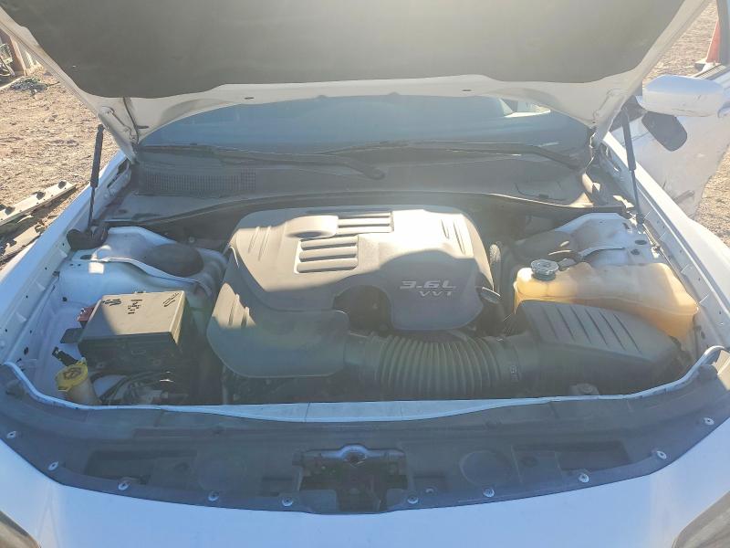 صورة رقم 11 من المزاد - 2020 CHRYSLER 300 مع VIN 2C3CCABG8LH137387