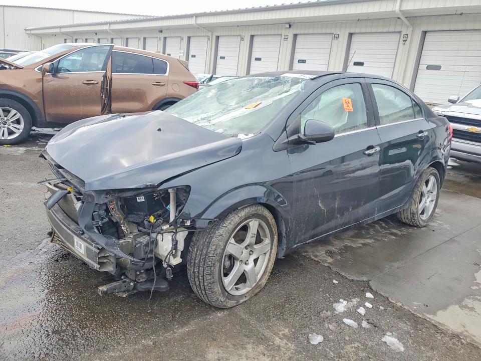 CHEVROLET SONIC 2015 z numerem VIN 1G1JE5SB5F4196142 - Zdjęcie z aukcji