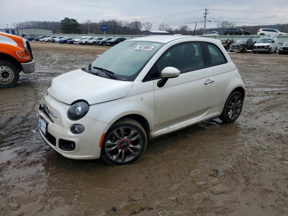 FIAT 500 2017 with VIN 3C3CFFKR7HT580182 - Photo from auction