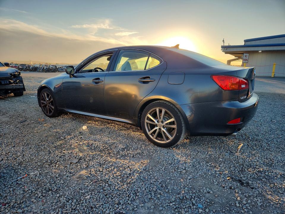 Photo 2 from auction – 2007 LEXUS IS 250 with VIN JTHBK262775048615