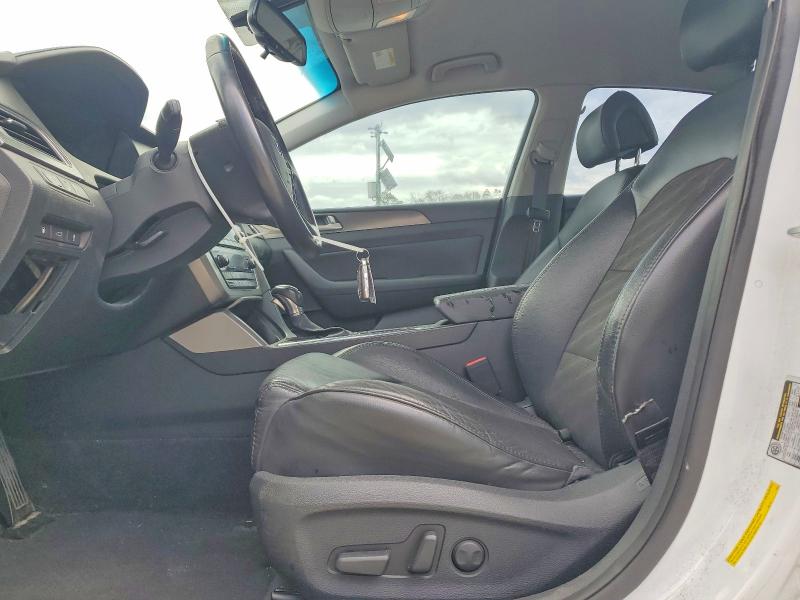 Photo 7 from auction – 2016 HYUNDAI SONATA with VIN 5NPE34AF4GH310902