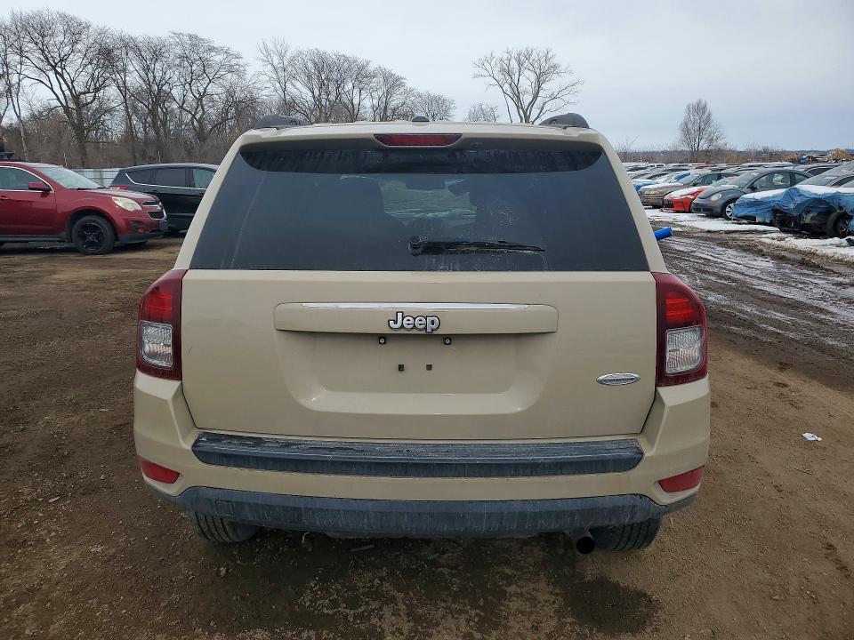 Photo 6 from auction – 2016 JEEP COMPASS with VIN 1C4NJCEA1GD766862