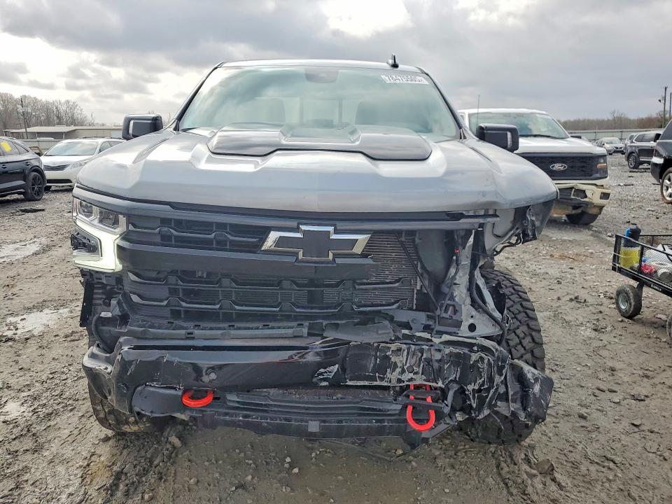 Foto 5 de la subasta – 2025 CHEVROLET SILVERADO con VIN 3GCUKFED2SG190733