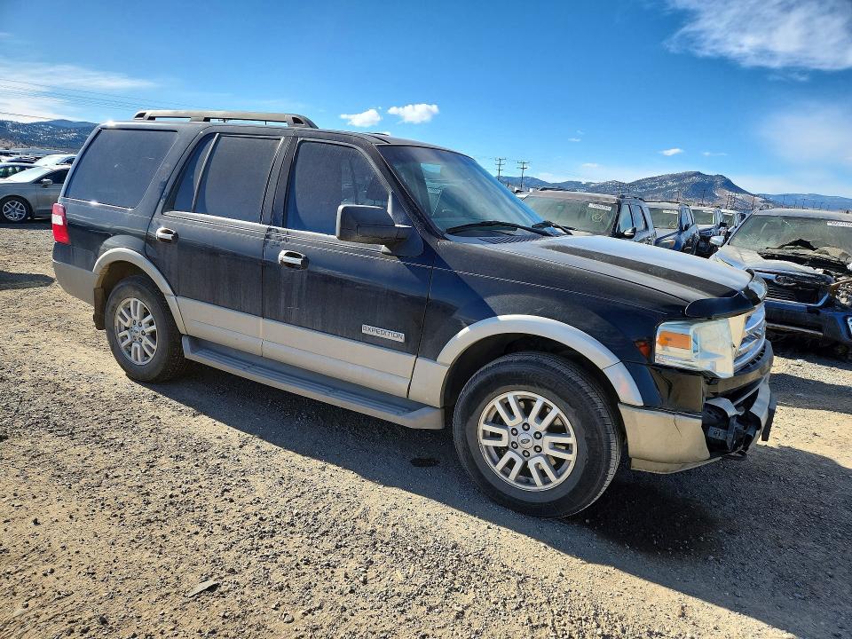Photo 4 from auction – 2008 FORD EXPEDITION with VIN 1FMFU18558LA74105