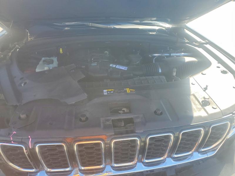 Photo 11 from auction – 2023 JEEP GRAND CHEROKEE with VIN 1C4RJGBG7PC610266