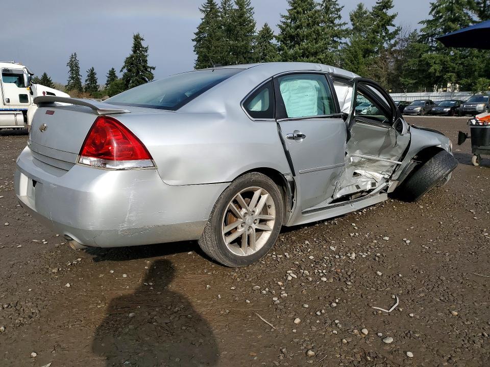 Photo 3 from auction – 2012 CHEVROLET IMPALA with VIN 2G1WC5E33C1143155