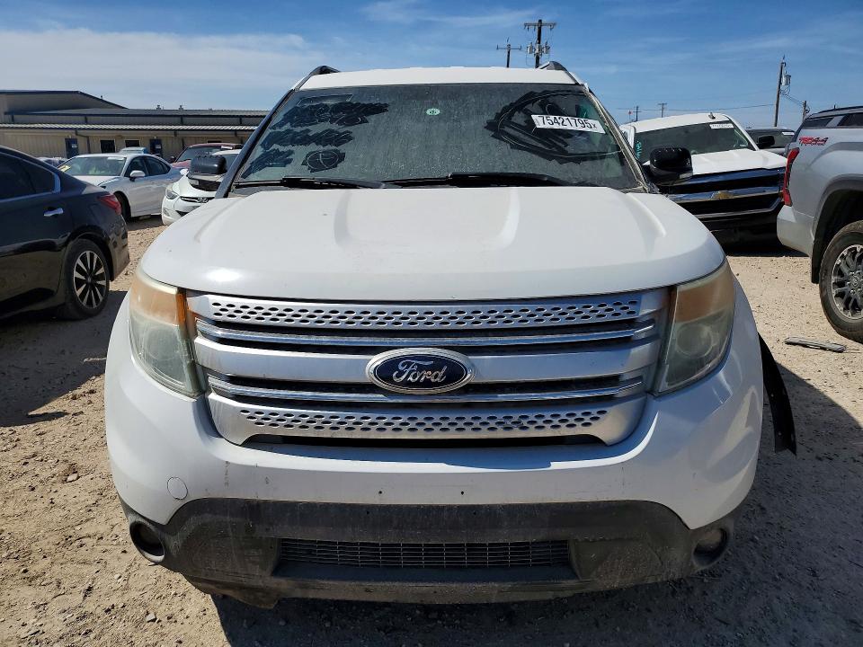 Photo 5 from auction – 2013 FORD EXPLORER with VIN 1FM5K7D89DGC25390