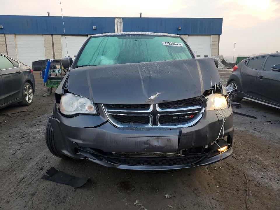 Photo 5 from auction – 2017 DODGE GRAND CARAVAN with VIN 2C4RDGCG1HR596234