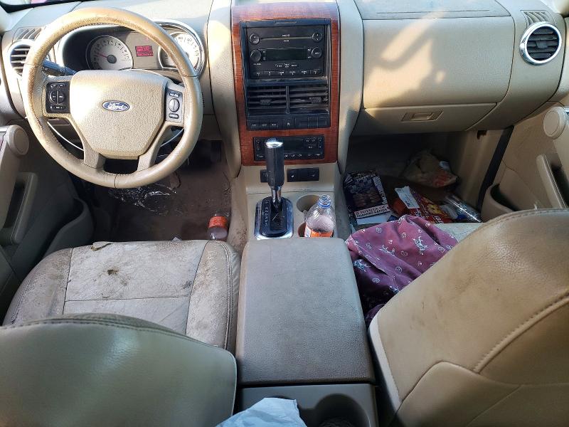 Photo 8 from auction – 2007 FORD EXPLORER with VIN 1FMEU64EX7UB10622