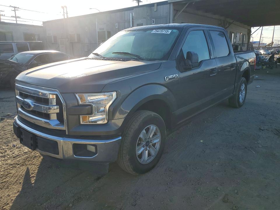 FORD F150 SUPER 2017 with VIN 1FTEW1C8XHKC46582 - Photo from auction