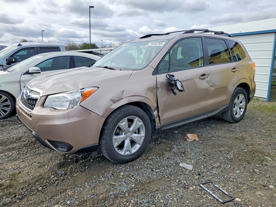 SUBARU FORESTER 2015 with VIN JF2SJADC2FH521426 - Photo from auction