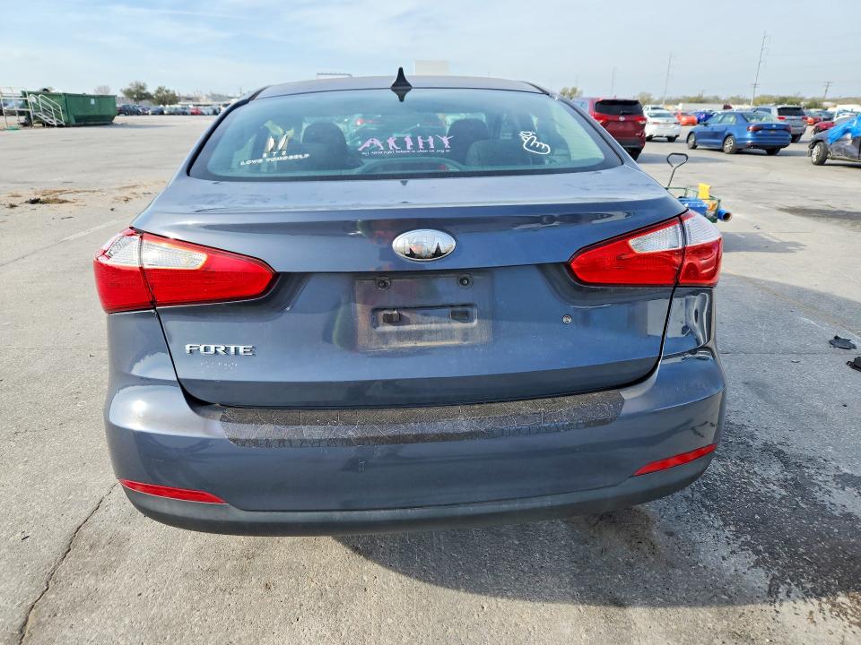 Photo 6 from auction – 2014 KIA FORTE with VIN KNAFK4A68E5077592
