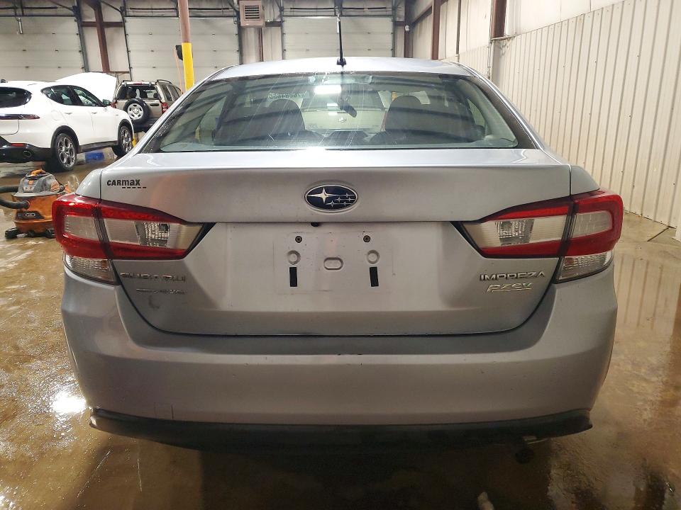 Photo 6 from auction – 2017 SUBARU IMPREZA with VIN 4S3GKAA64H3617915