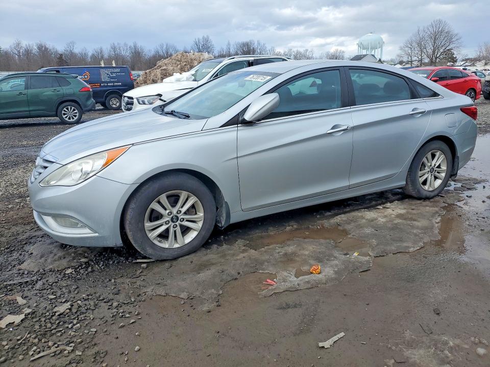 Photo 1 from auction – 2013 HYUNDAI SONATA with VIN 5NPEB4AC6DH697098